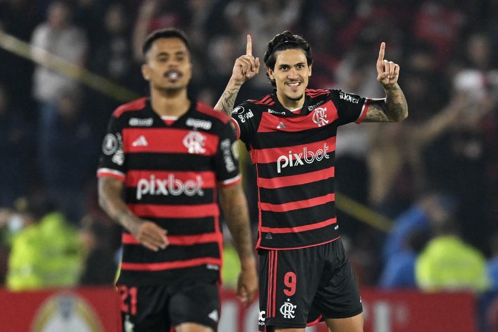 Allan também jogou na altitude pelo Flamengo, contra o Millonarios