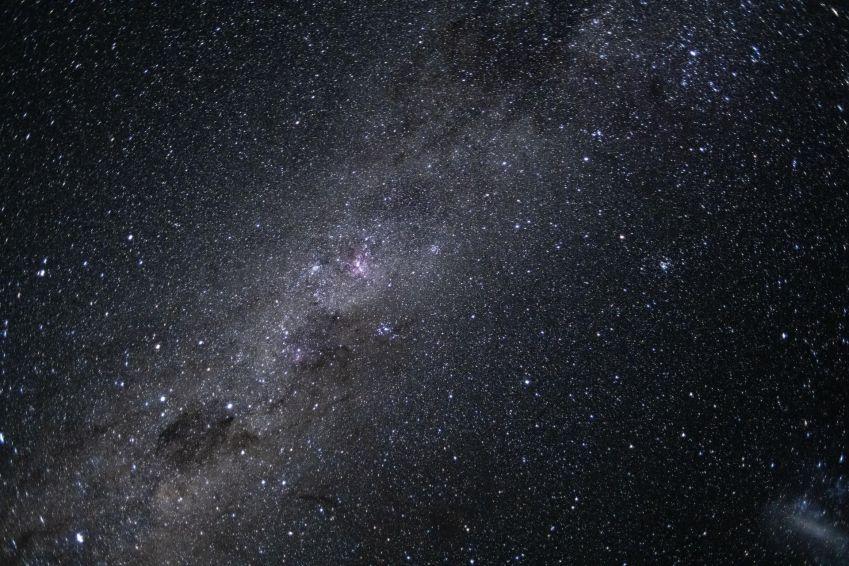 Via Láctea fotografada durante a missão Artemis II