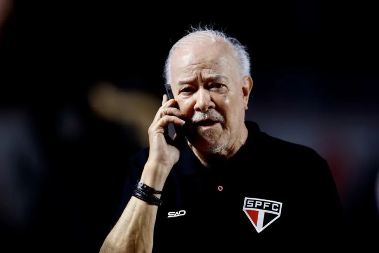 Presidente do São Paulo Defende Roger Machado em Áudio Vazado e Fala sobre Crise Financeira