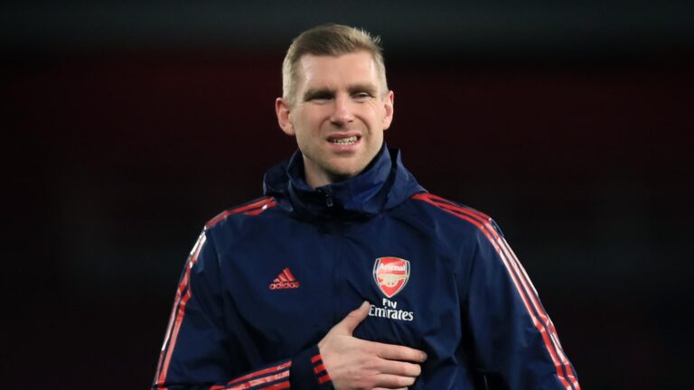 Como Per Mertesacker Contribuiu para a Contratação de William Saliba pelo Arsenal