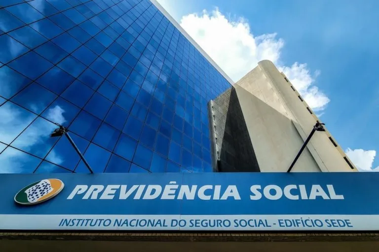 INSS Inicia Pagamento da Segunda Parcela do 13º Salário a Aposentados e Pensionistas