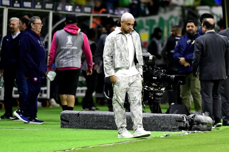 Desafios do Palmeiras com desfalques antes da Copa do Mundo