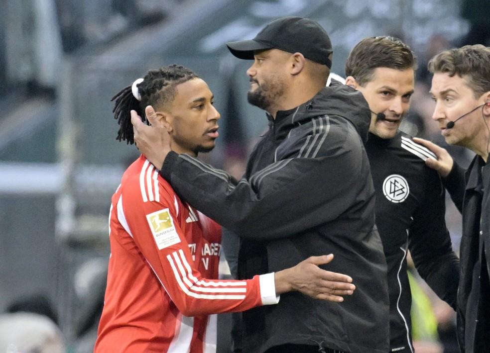 Olise e Vincent Kompany