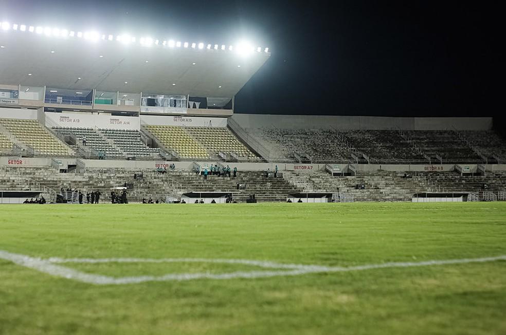 Estádio Almeidão durante a partida entre Botafogo-PB e Pombal