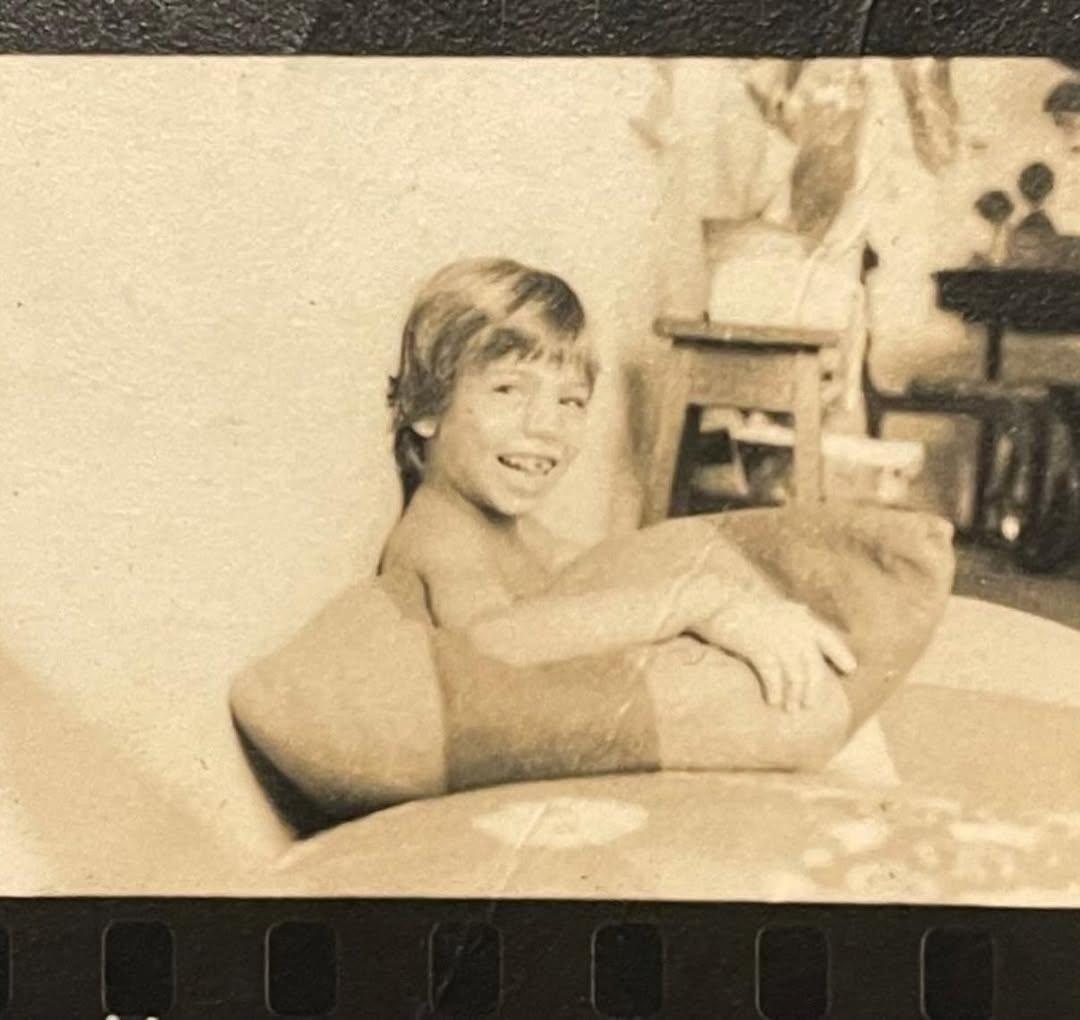 Marcelo Faria relembra foto de infância