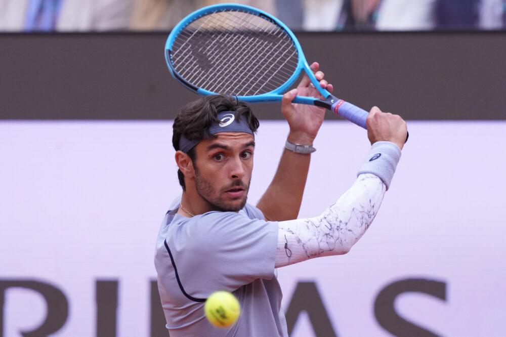 Lorenzo Musetti durante seu jogo