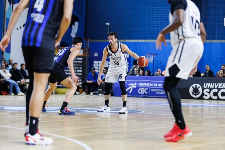 Corinthians Empata Série e Destaca Talento de Kauan Raymundo na Semifinal do NBB