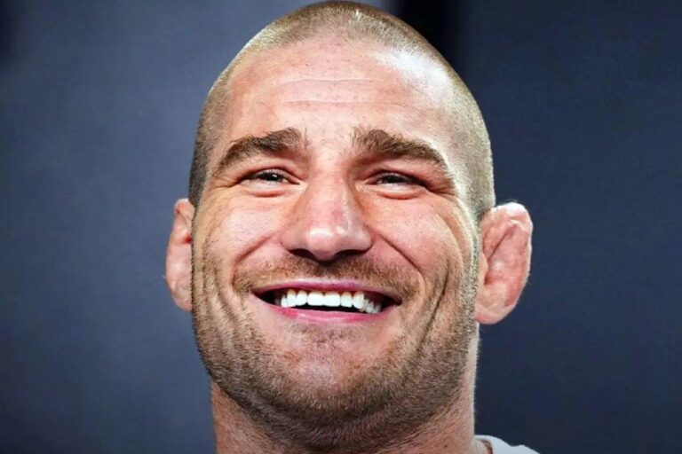 Sean Strickland afirma que venceria Anderson Silva em batalha hipotética