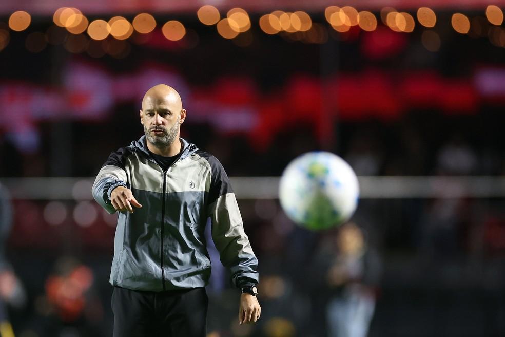 Franclim Carvalho, técnico do Botafogo