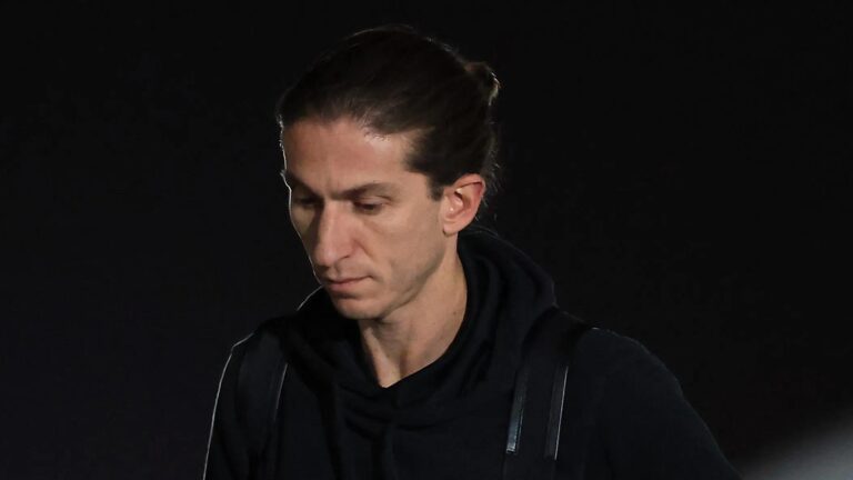Filipe Luís e as Contratações Vetadas pelo Flamengo: O Portal para o Futuro?