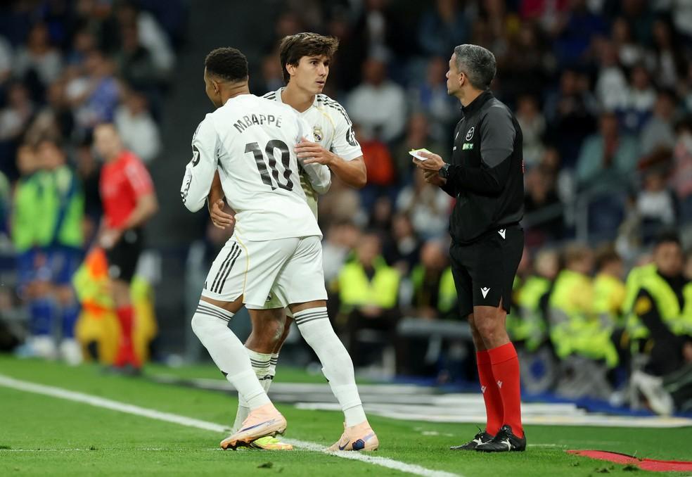 Mbappé foi reserva