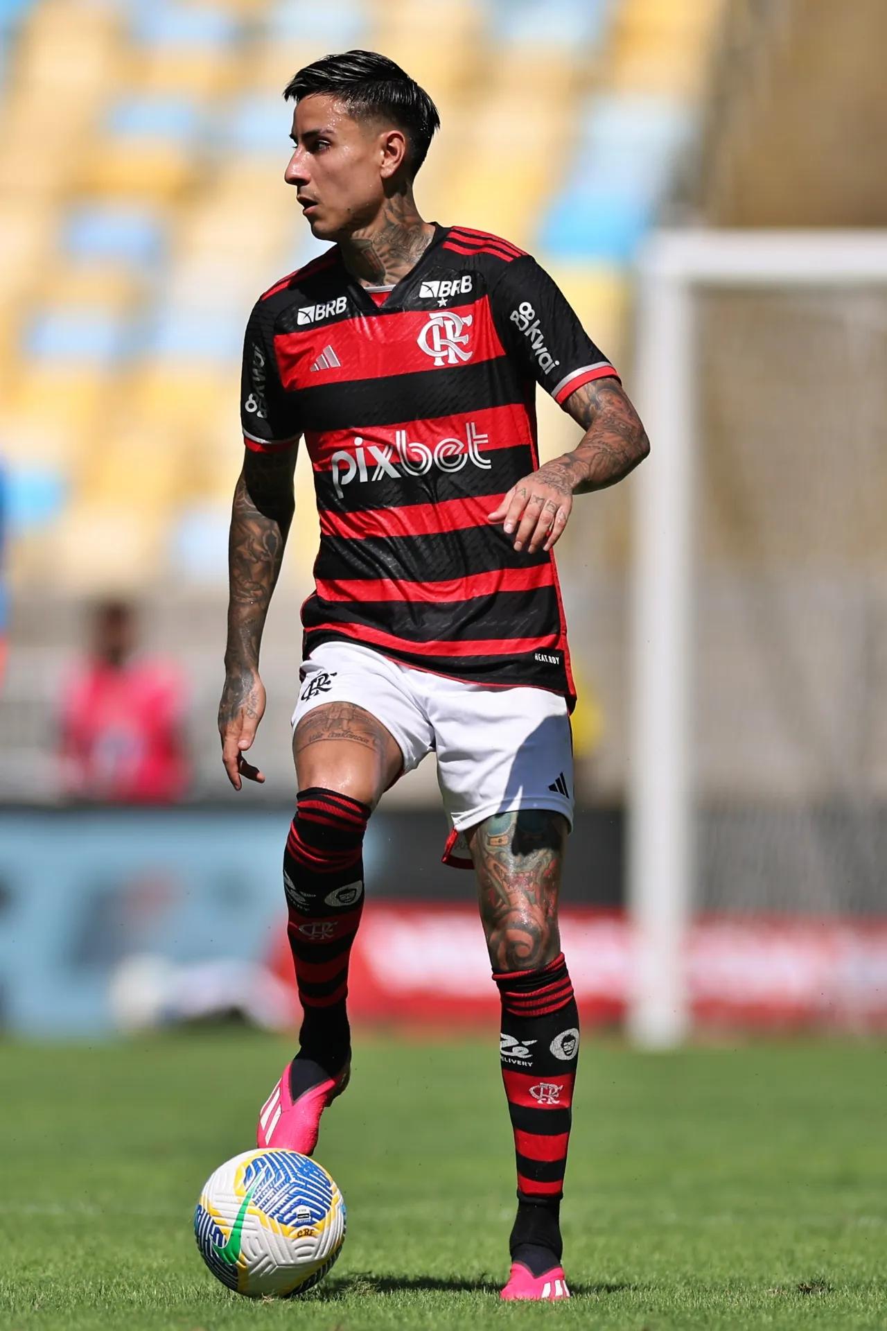 Erick Pulgar em ação pelo Flamengo