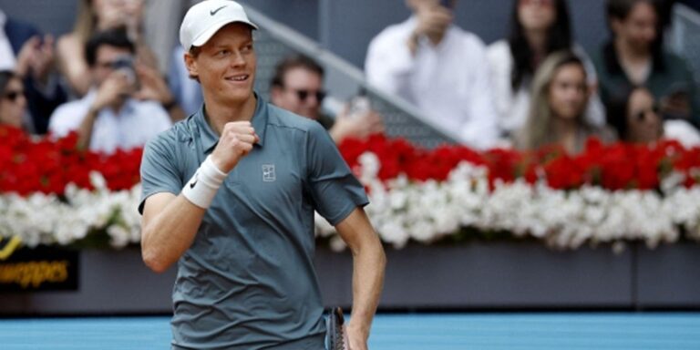 Jannik Sinner em Destaque: Favorito em Roma, Polemiza Sobre os Prêmios dos Grand Slams