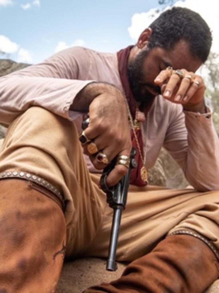 Josué é baleado em emboscada na novela ‘Guerreiros do Sol’