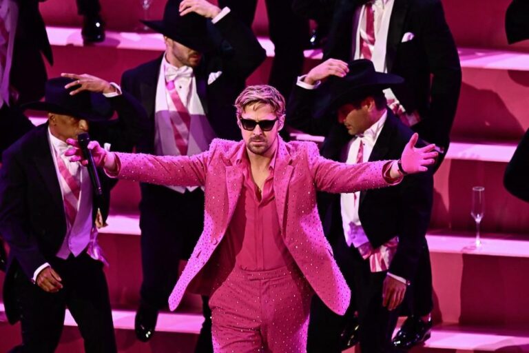 Demissão de Ryan Gosling: Diretor Peter Jackson Assumiu Culpa Após Ator Engordar 27 Kg