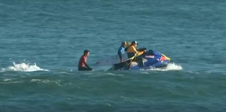 Incidente com Animal Marinho Interrompe Semifinal entre Yago Dora e Italo Ferreira na Nova Zelândia