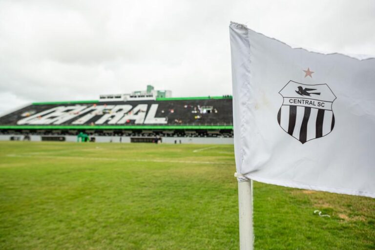 ABCvence o Central em jogo marcado por apagão no Lacerdão!