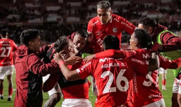 Cienciano é derrotado pelo Atlético Mineiro e complica sua classificação na Copa Sudamericana 2026