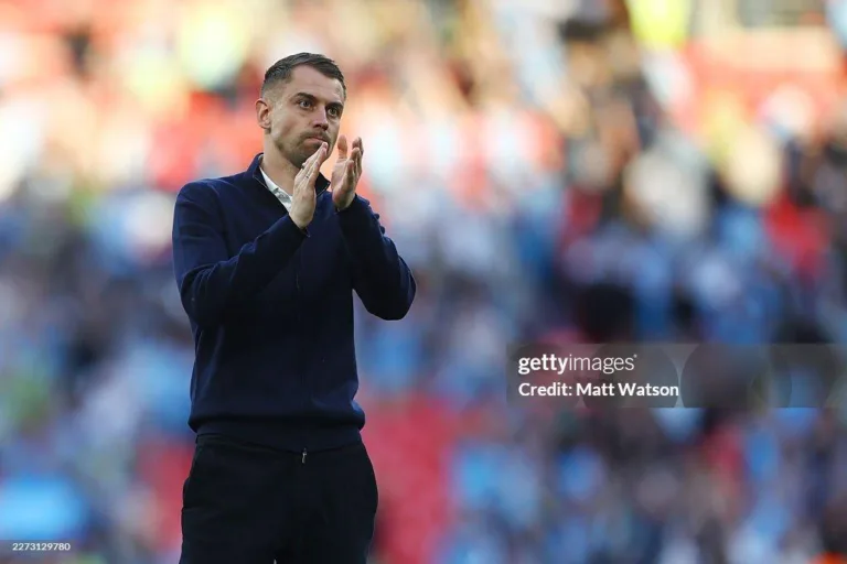 Southampton está determinado a vencer no playoff da EFL Championship, afirma o técnico Eckert
