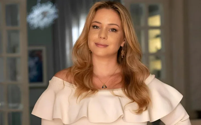 Leandra Leal revela que pai era gay e fala sobre sua singular relação familiar