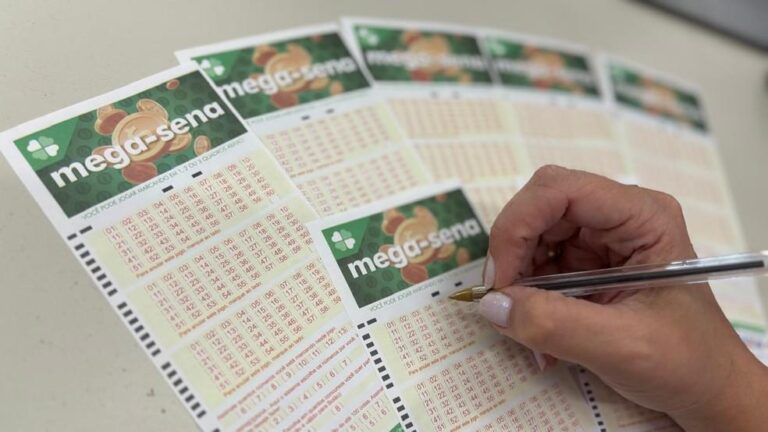 Mega-Sena acumula e próximo prêmio pode chegar a R$ 50 milhões!