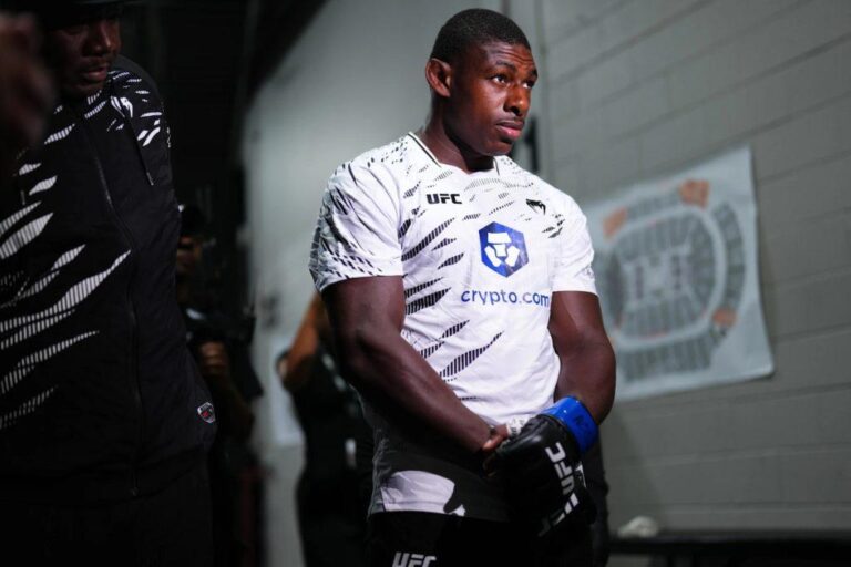 Joaquin Buckley e Sean Brady: O Caminho para a Reabilitação no UFC 328