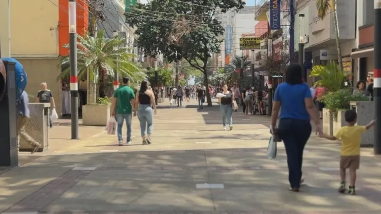 Comércio Paulista com Horários Especiais e Atrações para o Dia das Mães