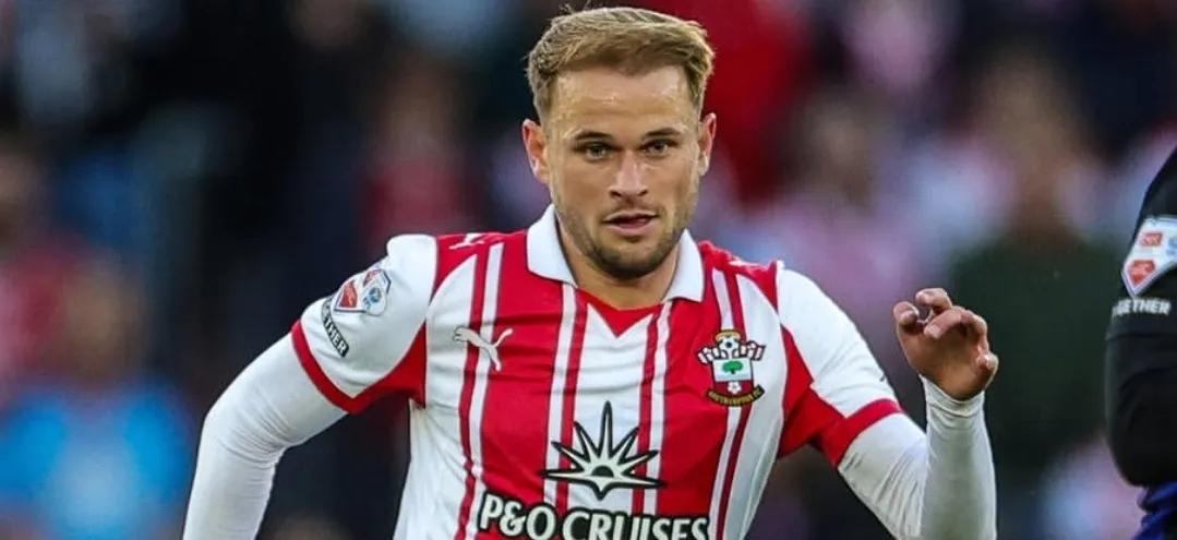 Léo Scienza em ação no Southampton