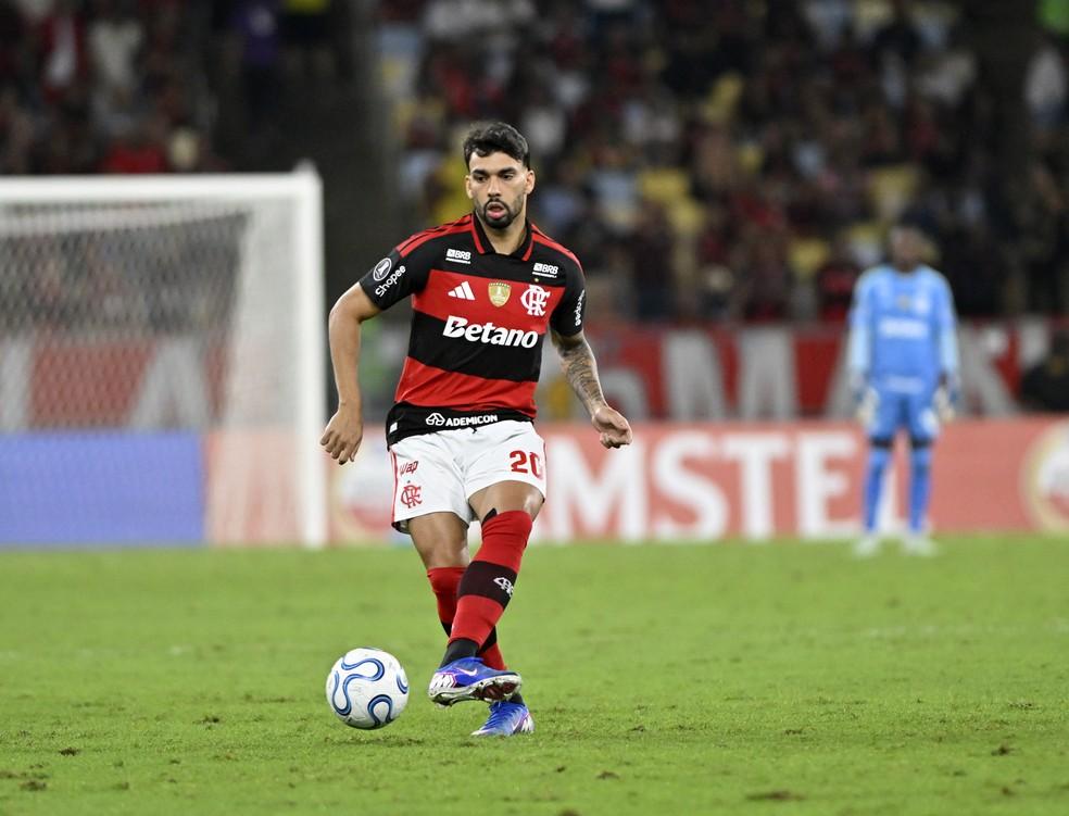 Entrada de Paquetá mudou atitude do Flamengo contra o Cusco.