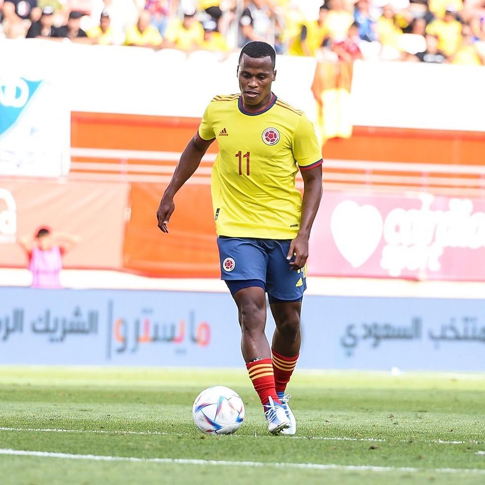 Arias em sua estreia pela seleção da Colômbia