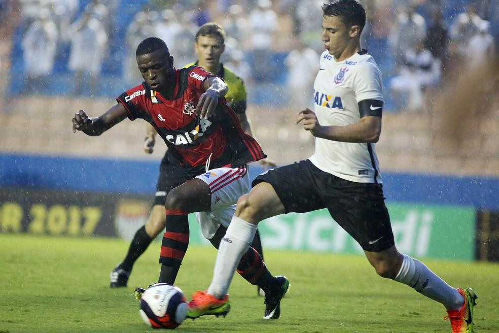 Vinicius Junior em ação na Copinha de 2017