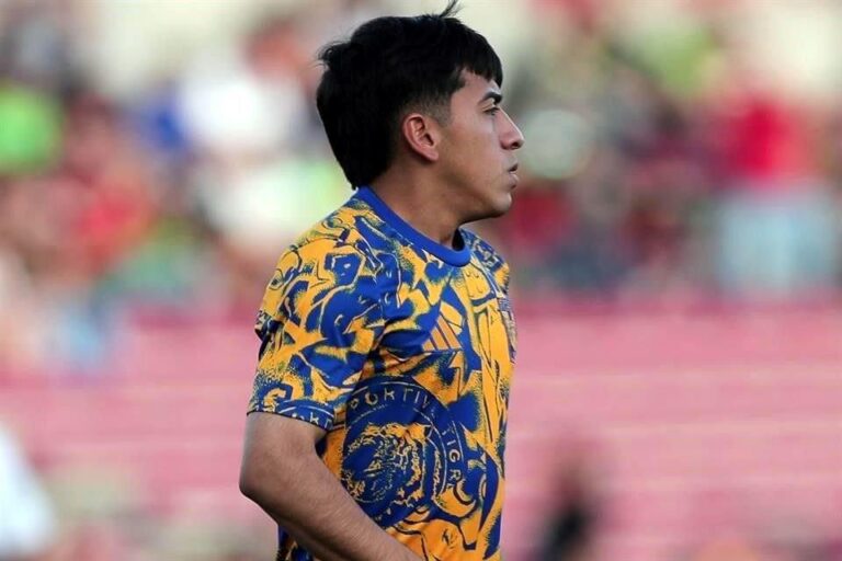 Chivas Enfrenta Tigres em Busca da Semifinal da Liga MX: Desafios e Expectativas