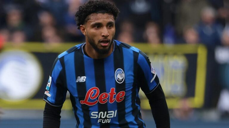 Manchester United Acerta Contratação de Éderson para Substituir Casemiro