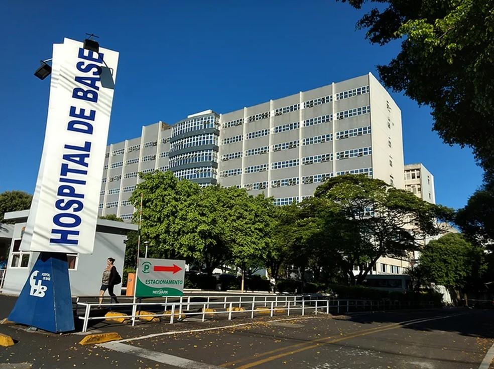 Vítima foi encaminhada em estado gravíssimo ao Hospital de Base de Rio Preto (SP)