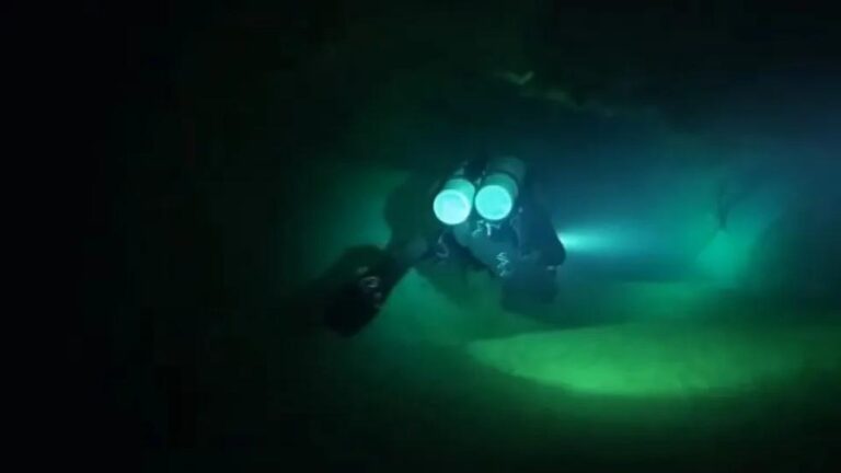 Tragédia nas Maldivas: Vídeo revela interior da caverna onde cinco italianos morreram durante mergulho