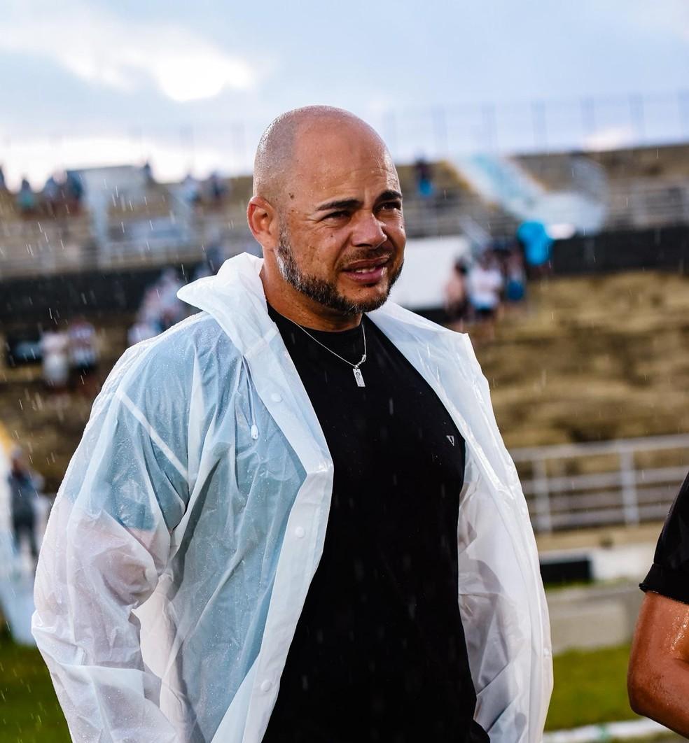 Adriano Souza, técnico do Treze
