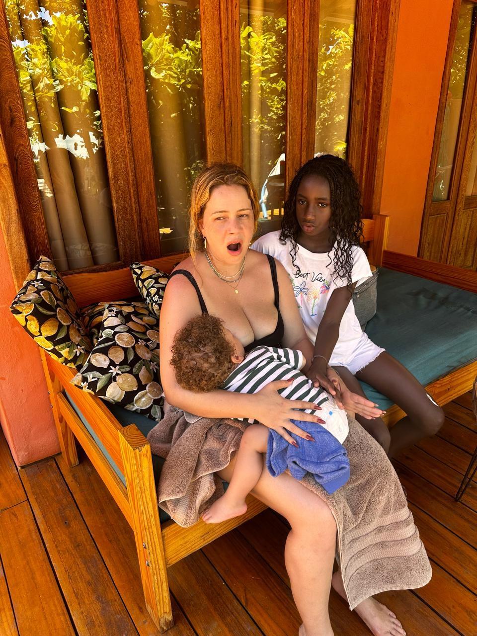 Leandra Leal com a família