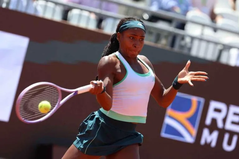 Coco Gauff supera desafios e avança às oitavas de final em Roma