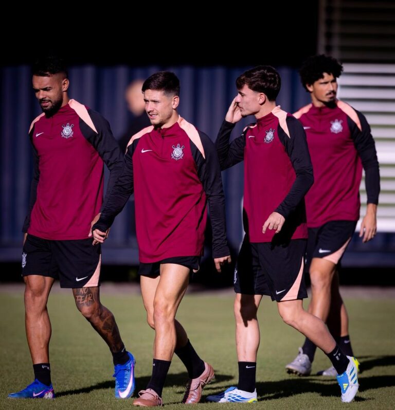 Corinthians se prepara para enfrentar o Santa Fe em busca da classificação na Libertadores
