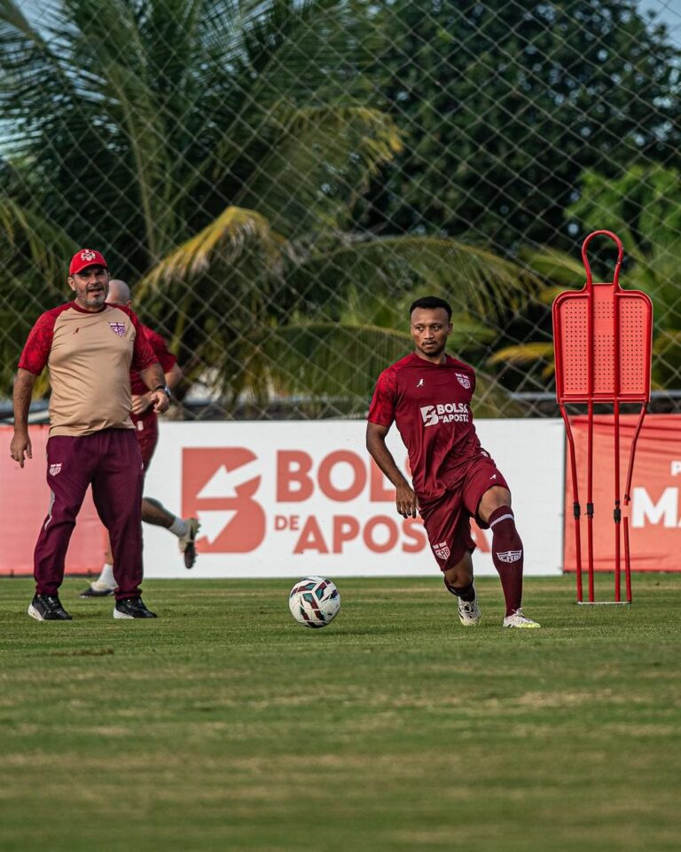 CRB Focado em Vitória: Mudanças e Expectativas para o Jogo Contra a Ponte Preta