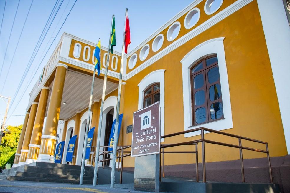 Centro Cultural João Fona foi reaberta ao público.