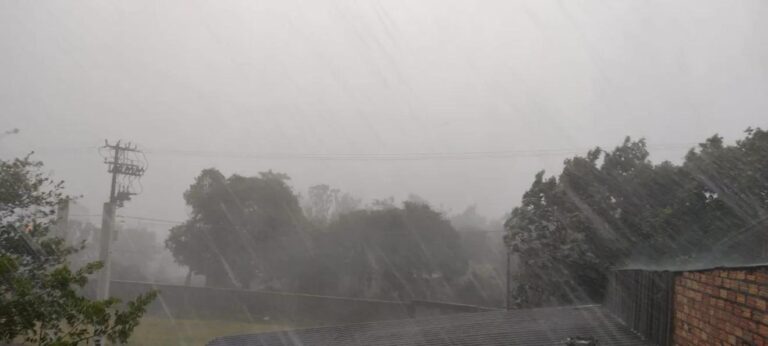 Frente Fria Provoca Temporais e Ventos Agressivos no Rio Grande do Sul