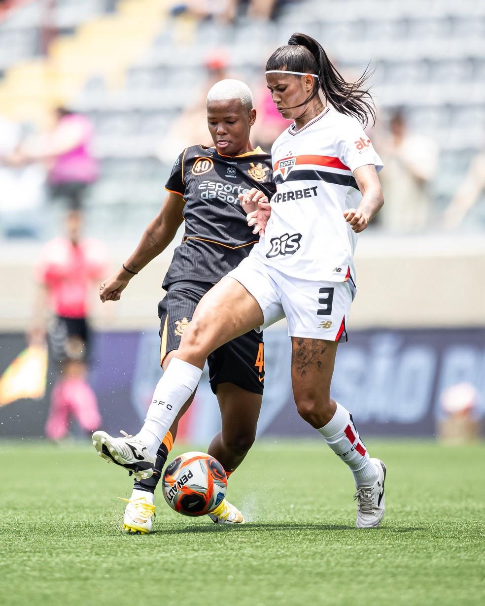 Corinthians x São Paulo disputam liderança do Brasileiro