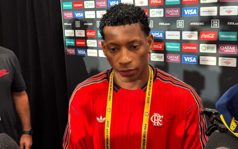Flamengo se manifesta contra fake news envolvendo Gonzalo Plata