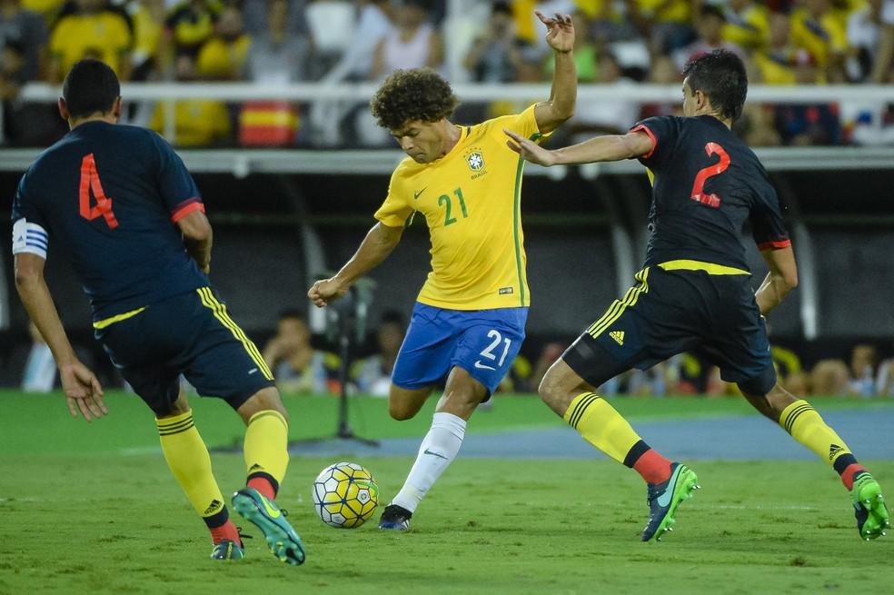 Camilo em ação pela seleção brasileira