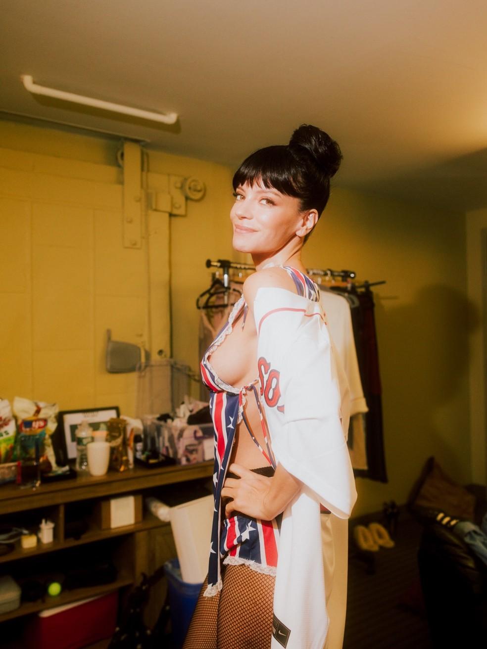Lily Allen volta ao Brasil após 15 anos para Primavera Sound