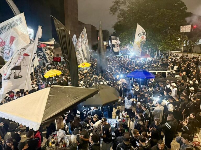 Andrés Sanchez é expulso do Corinthians após uso irregular do cartão corporativo