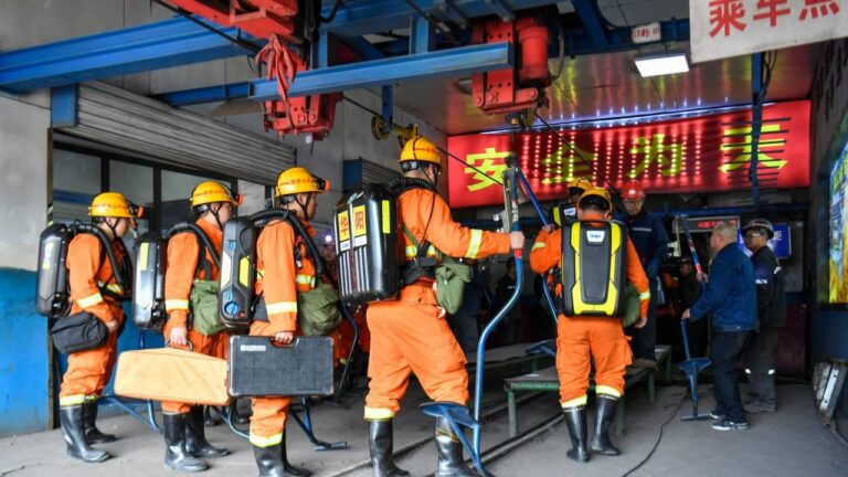Explosão em Mina de Carvão na China Deixa ao Menos 90 Mortos