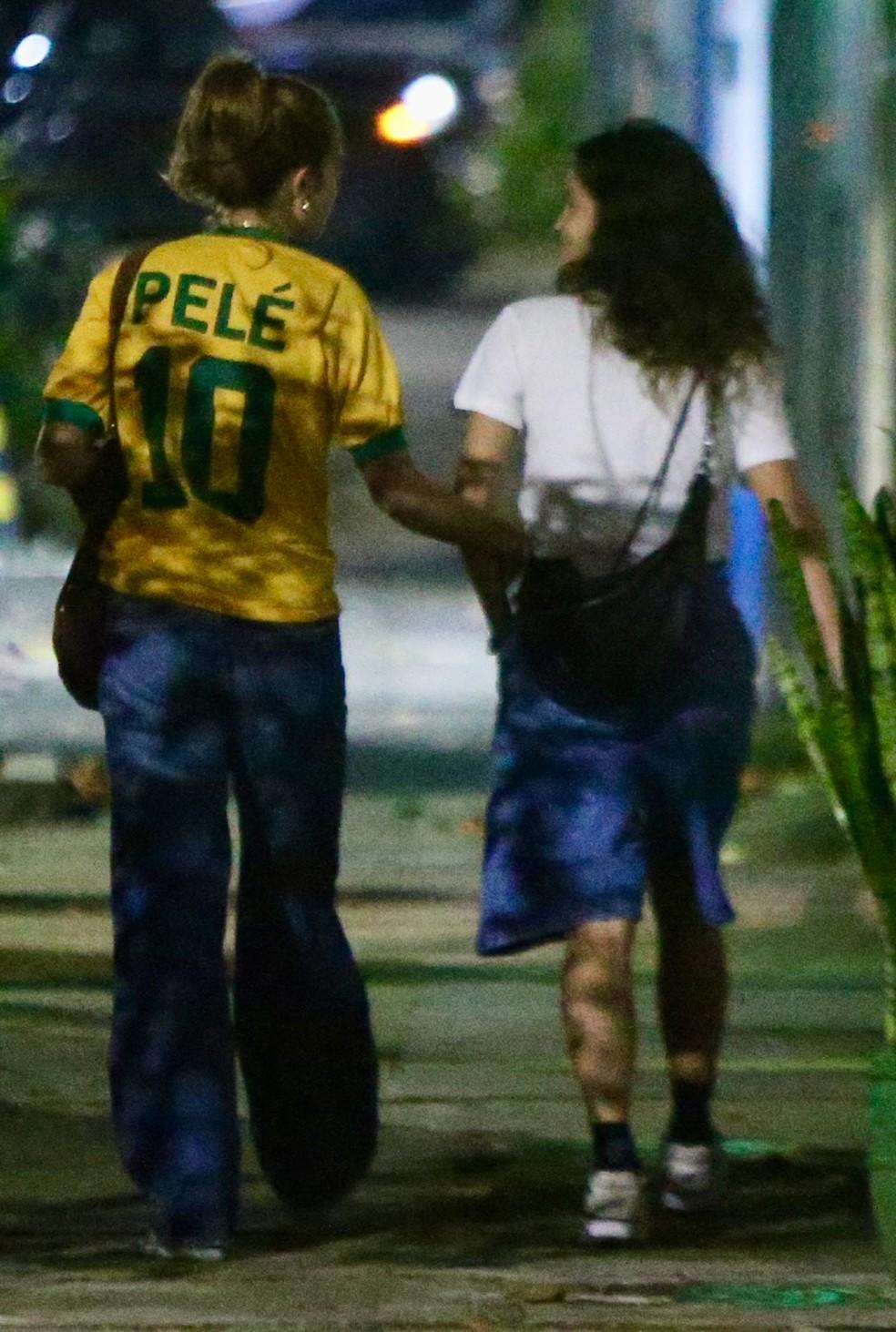 Nanda Costa e Emilie Rey