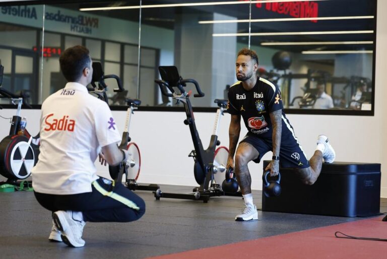 Neymar Passa por Exames e Tem Expectativa de Retorno na Copa do Mundo